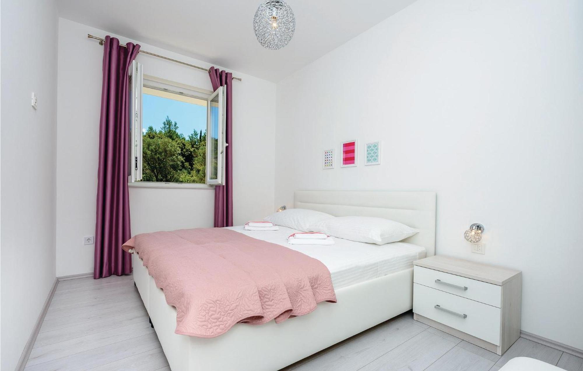 Amazing Apartment In Cavtat With House Sea View Εξωτερικό φωτογραφία